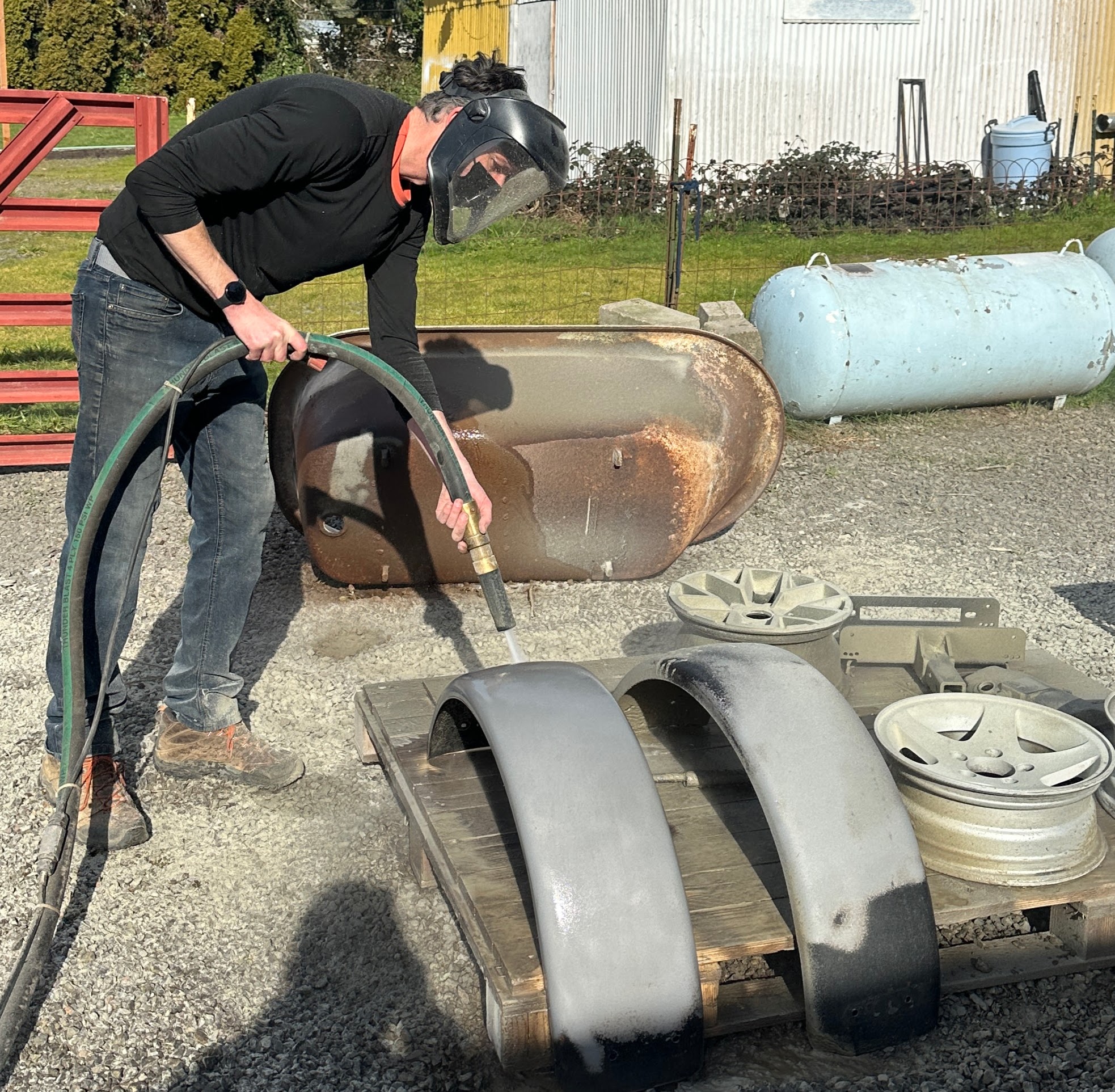 360 Sandblasting in action